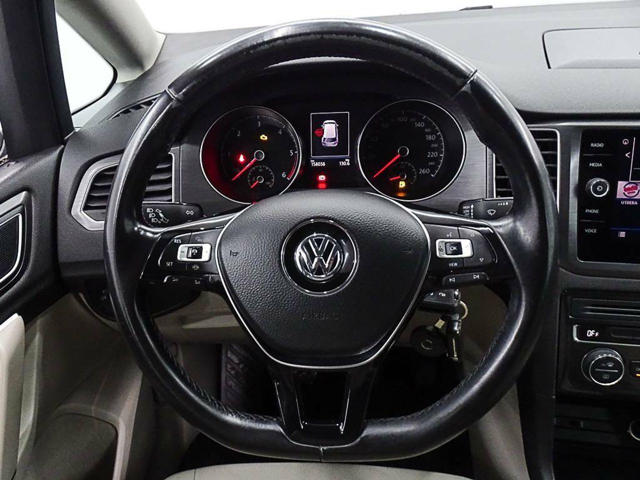 Foto Volkswagen Golf Sportsvan 26