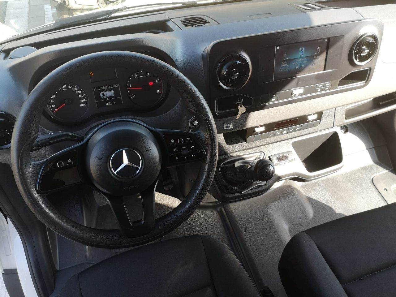 Foto Mercedes-Benz Sprinter 5