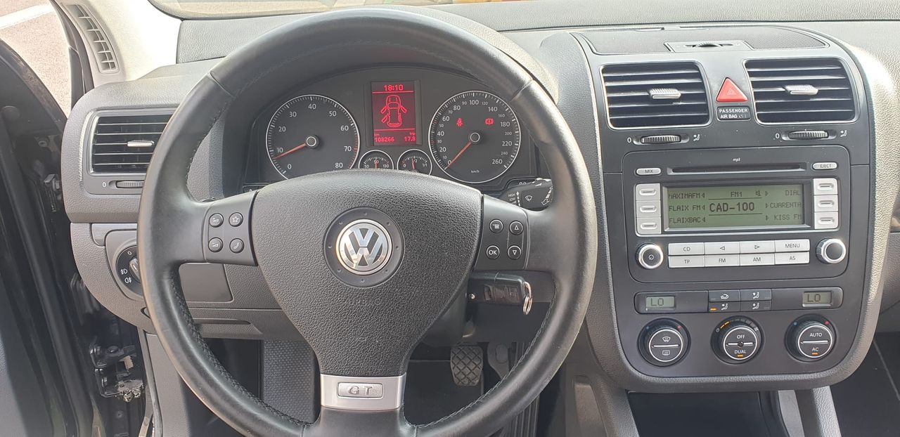 Foto Volkswagen Golf 10