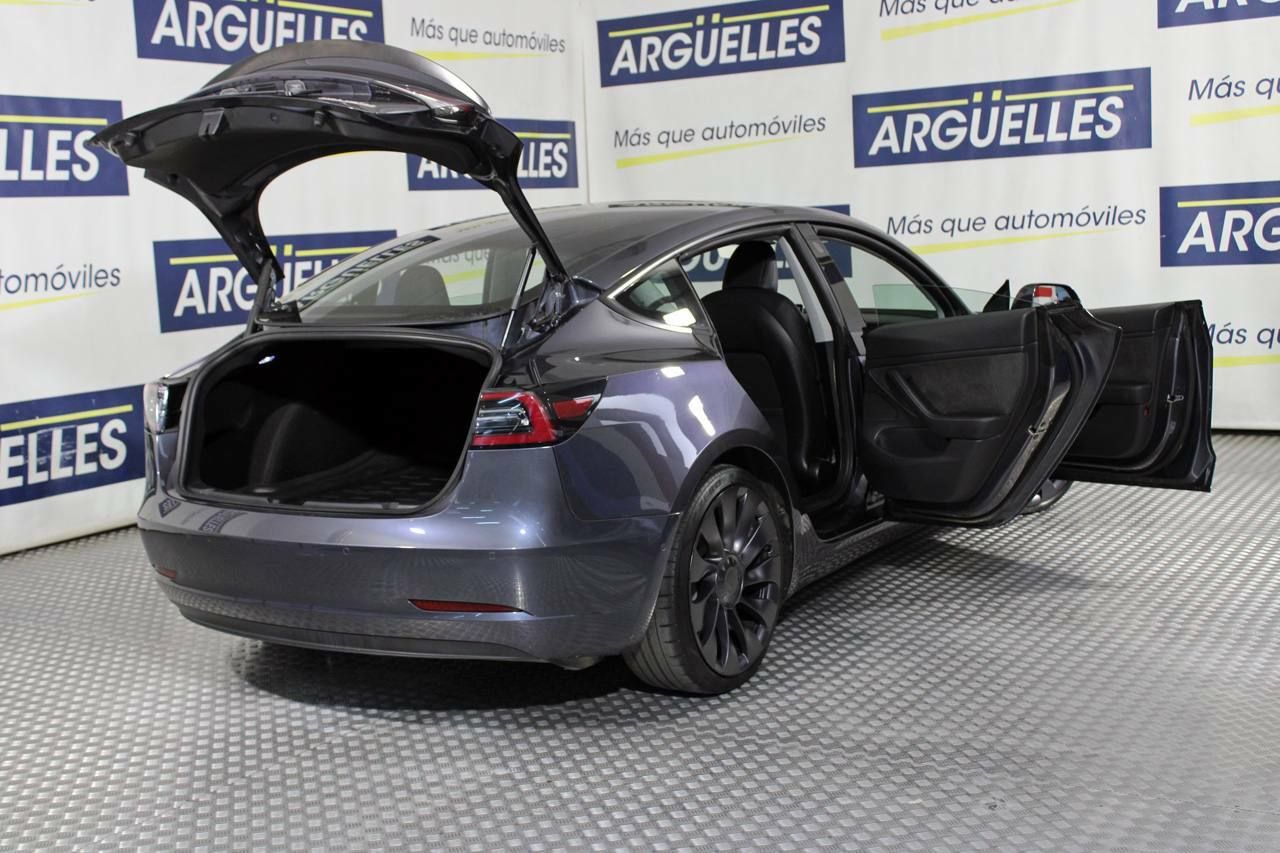 Foto Tesla Model 3 21