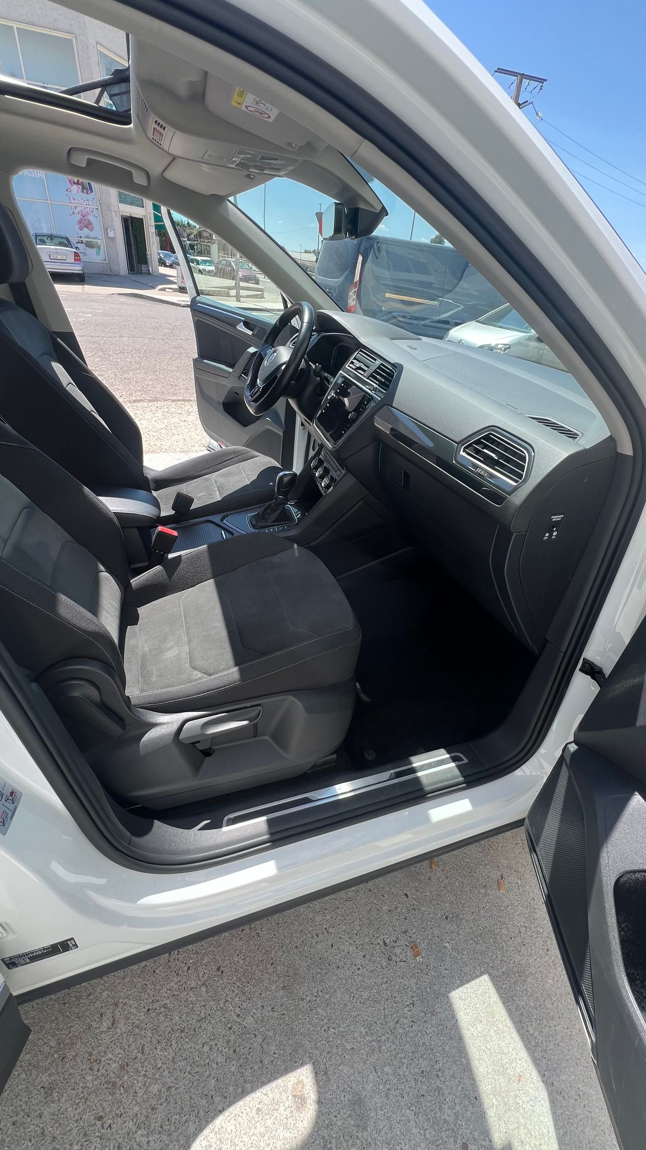 Foto Volkswagen Tiguan 12