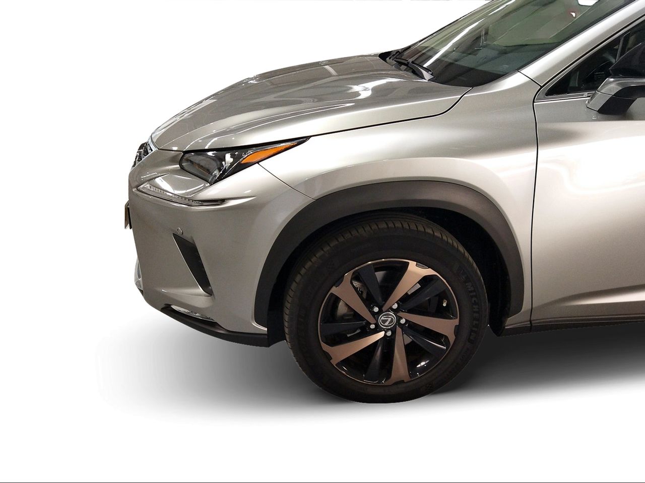 Foto Lexus NX 10