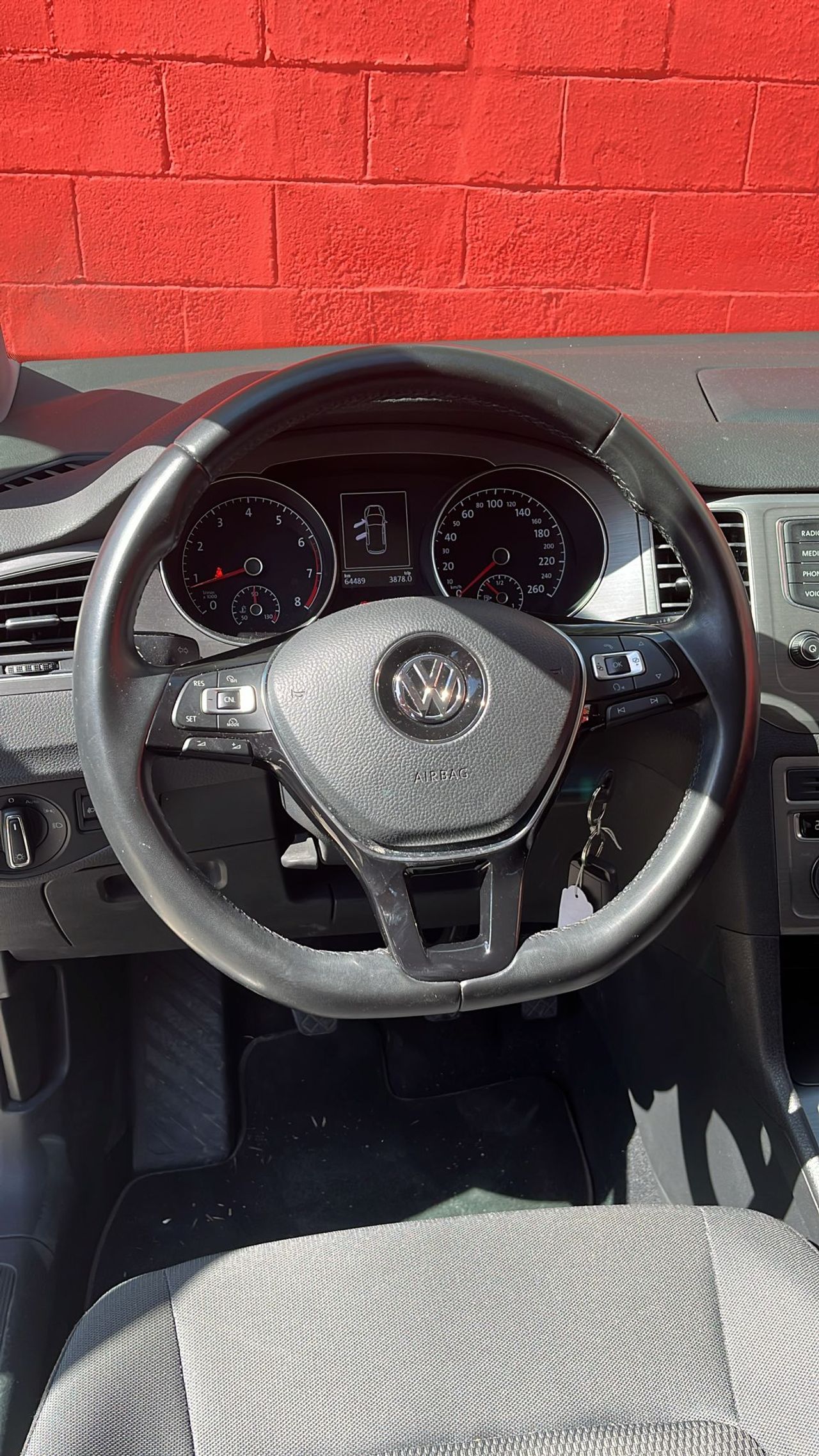 Foto Volkswagen Golf Sportsvan 16