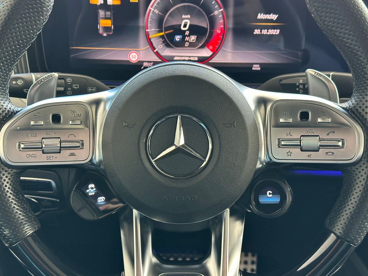 Foto Mercedes-Benz Clase G 32