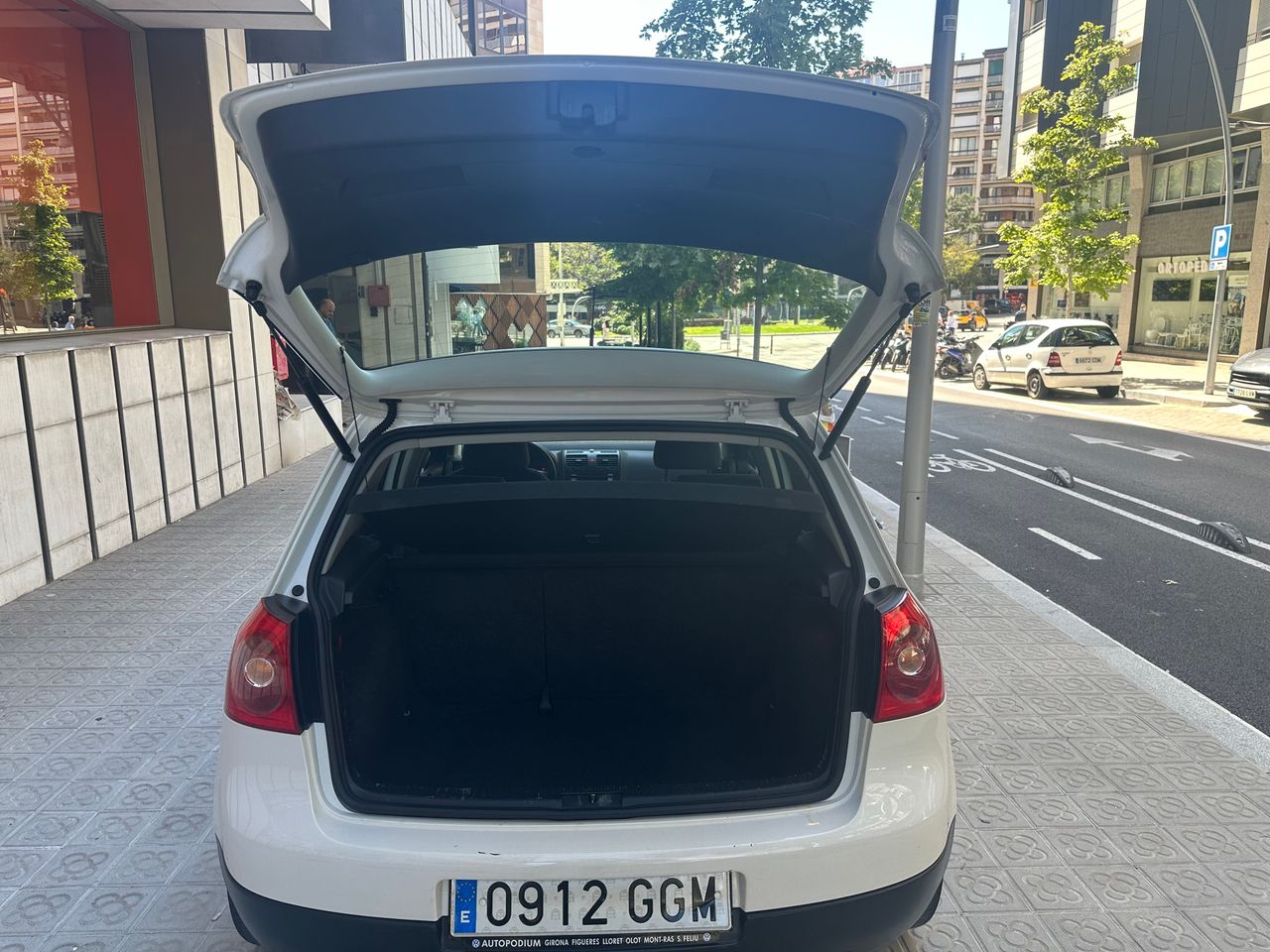 Foto Volkswagen Golf 13