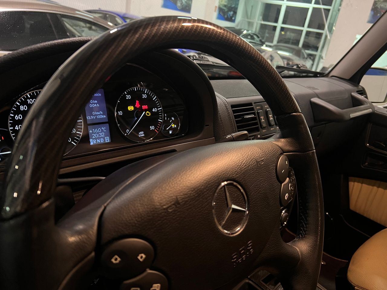 Foto Mercedes-Benz Clase G 76