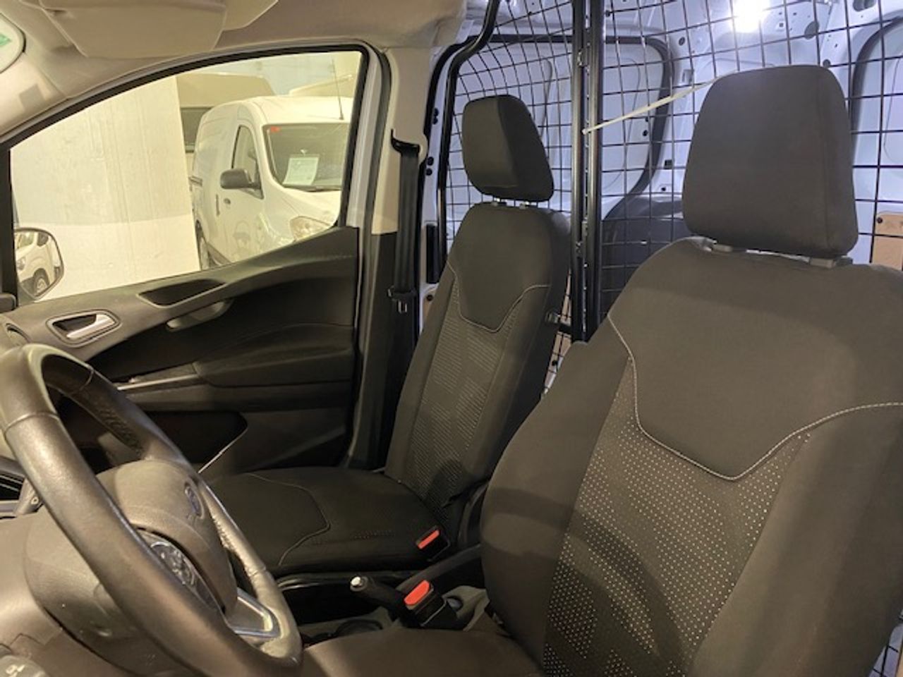 Foto Ford Transit  Courier 30
