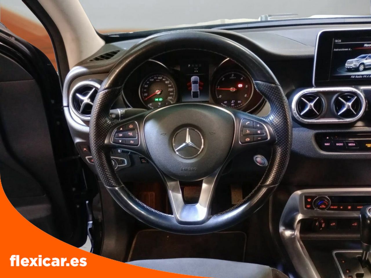 Foto Mercedes-Benz Clase X 15