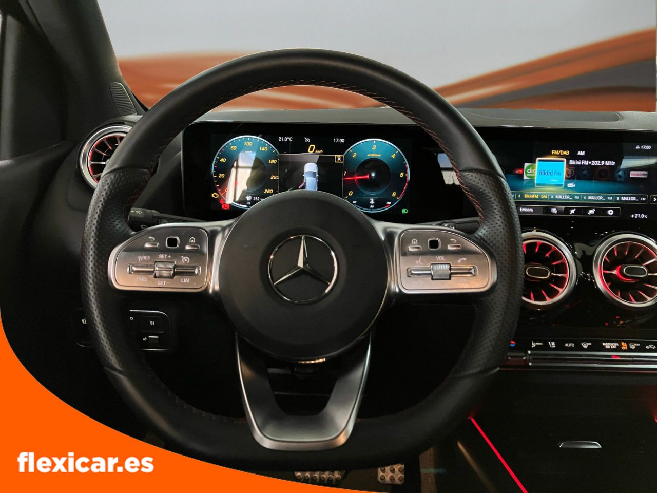 Foto Mercedes-Benz Clase B 14