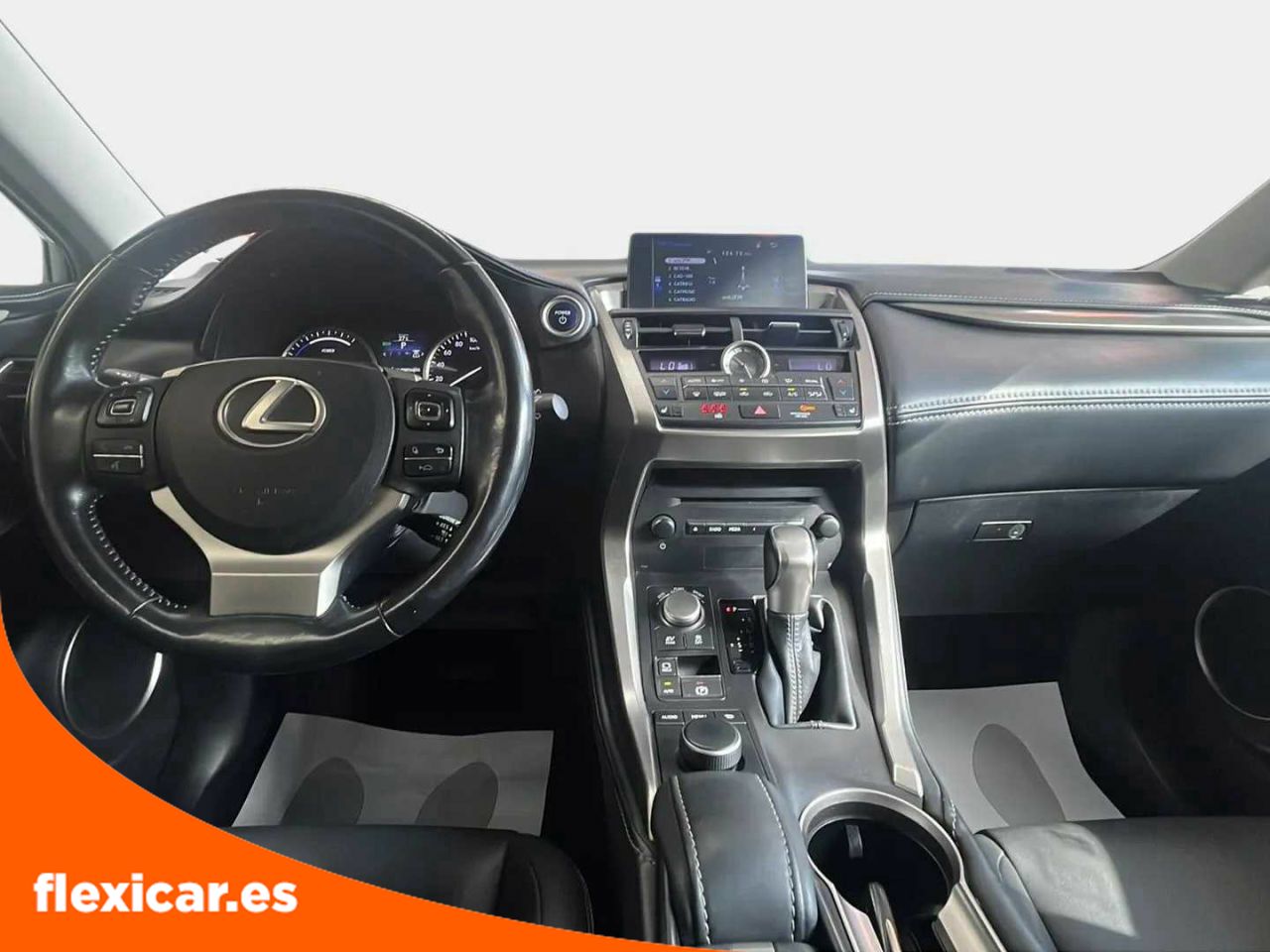 Foto Lexus NX 10