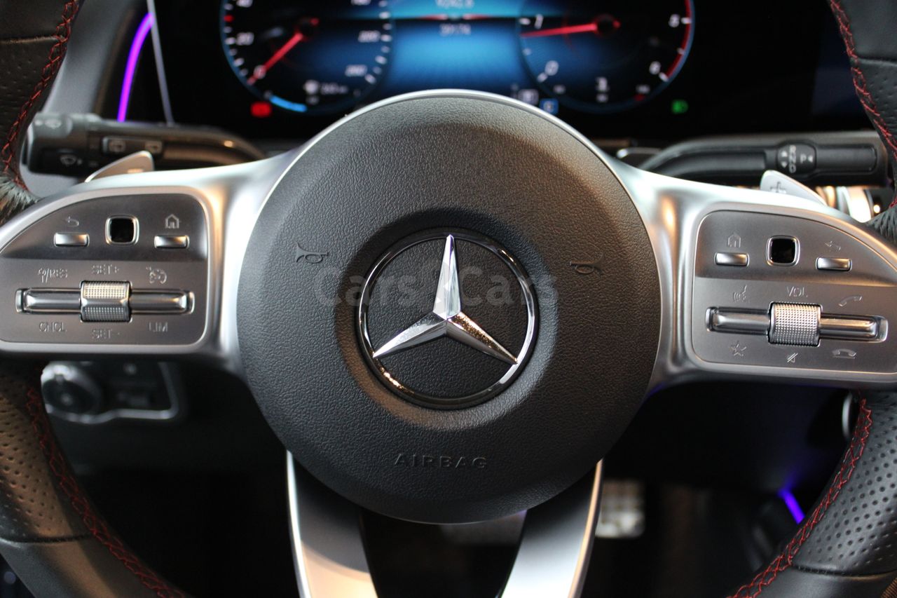 Foto Mercedes-Benz Clase GLB 4