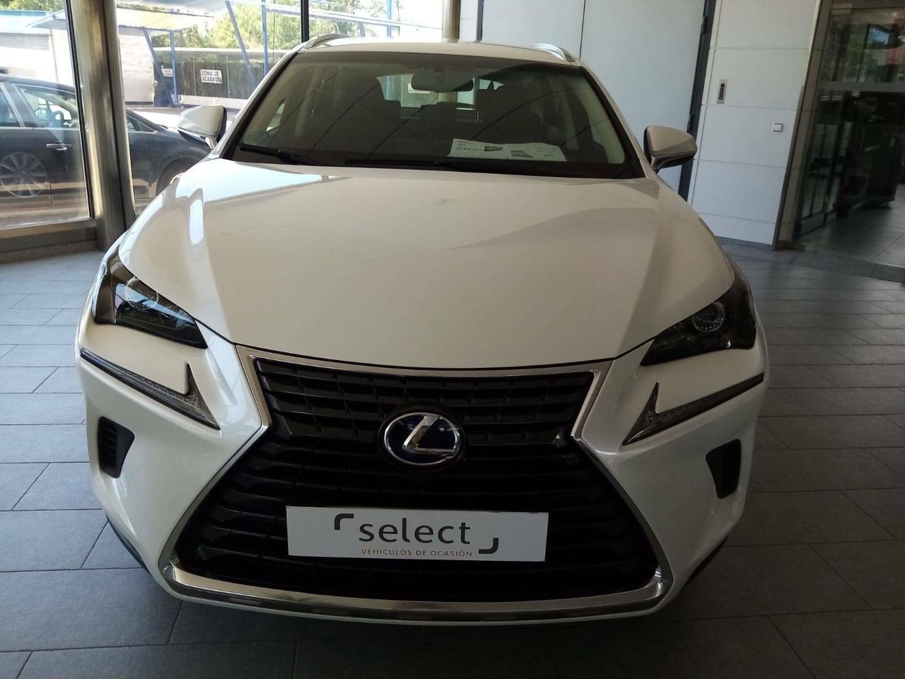 Foto Lexus NX 2