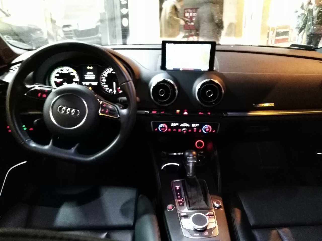 Foto Audi A3 Sportback e-tron 7