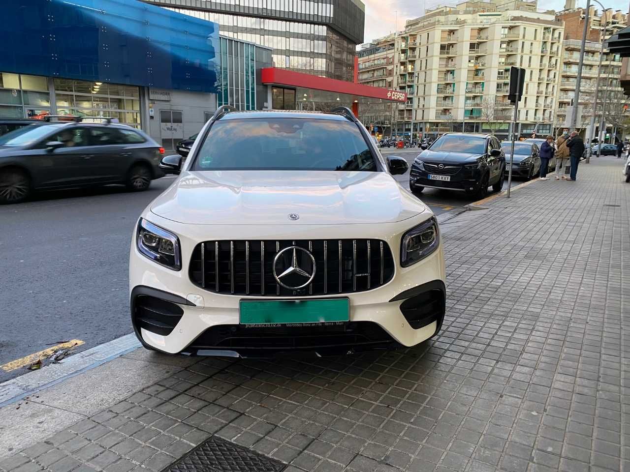 Foto Mercedes-Benz Clase GLB 2