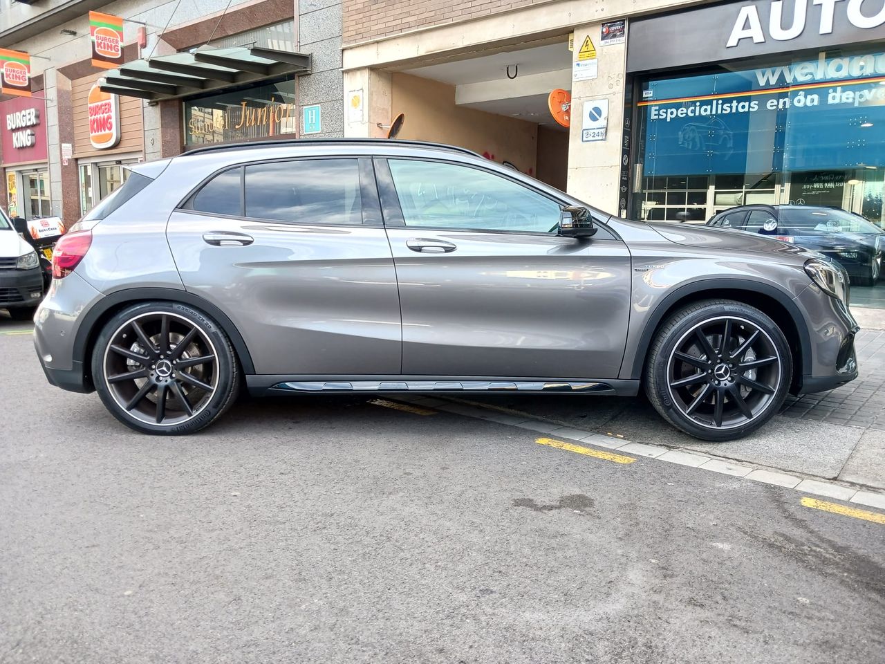 Foto Mercedes-Benz Clase GLA 1