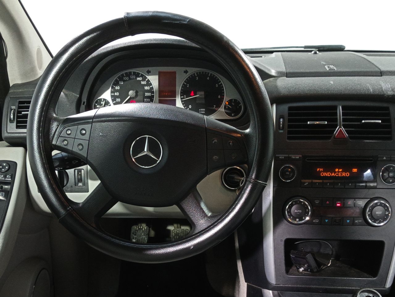 Foto Mercedes-Benz Clase B 7