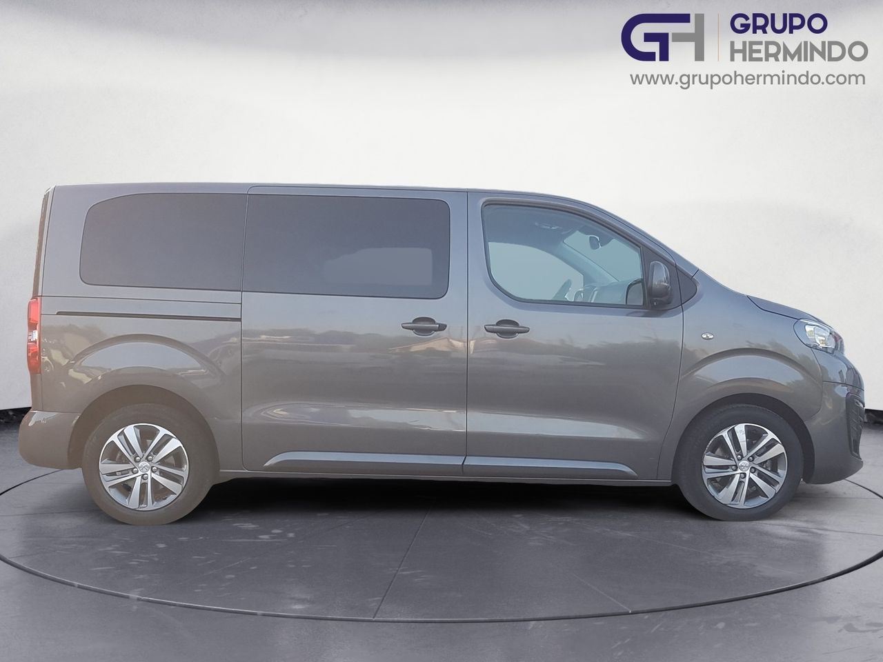 Foto Peugeot Traveller 3