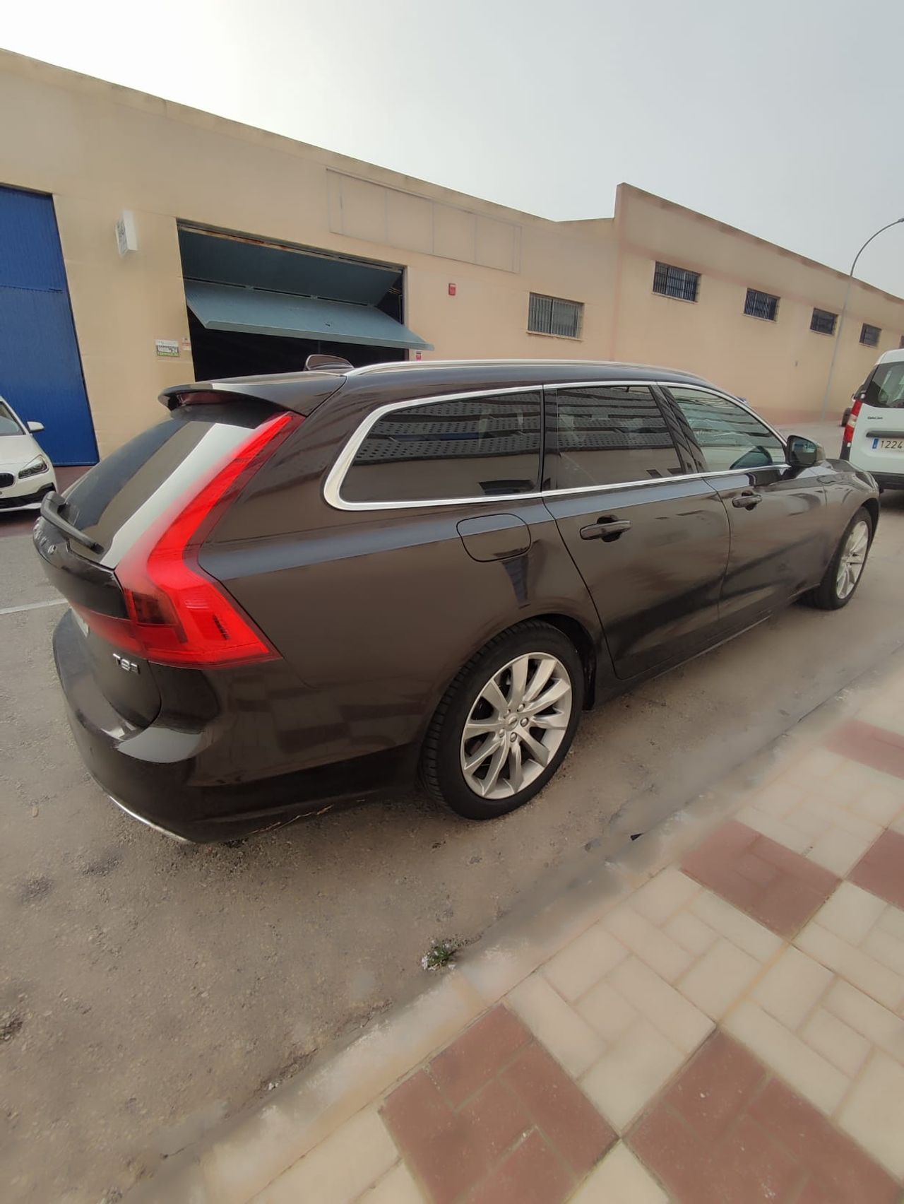 Foto Volvo V90 25