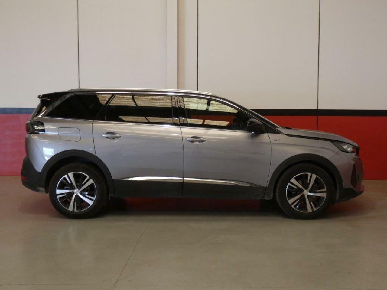 Foto Peugeot 5008 4