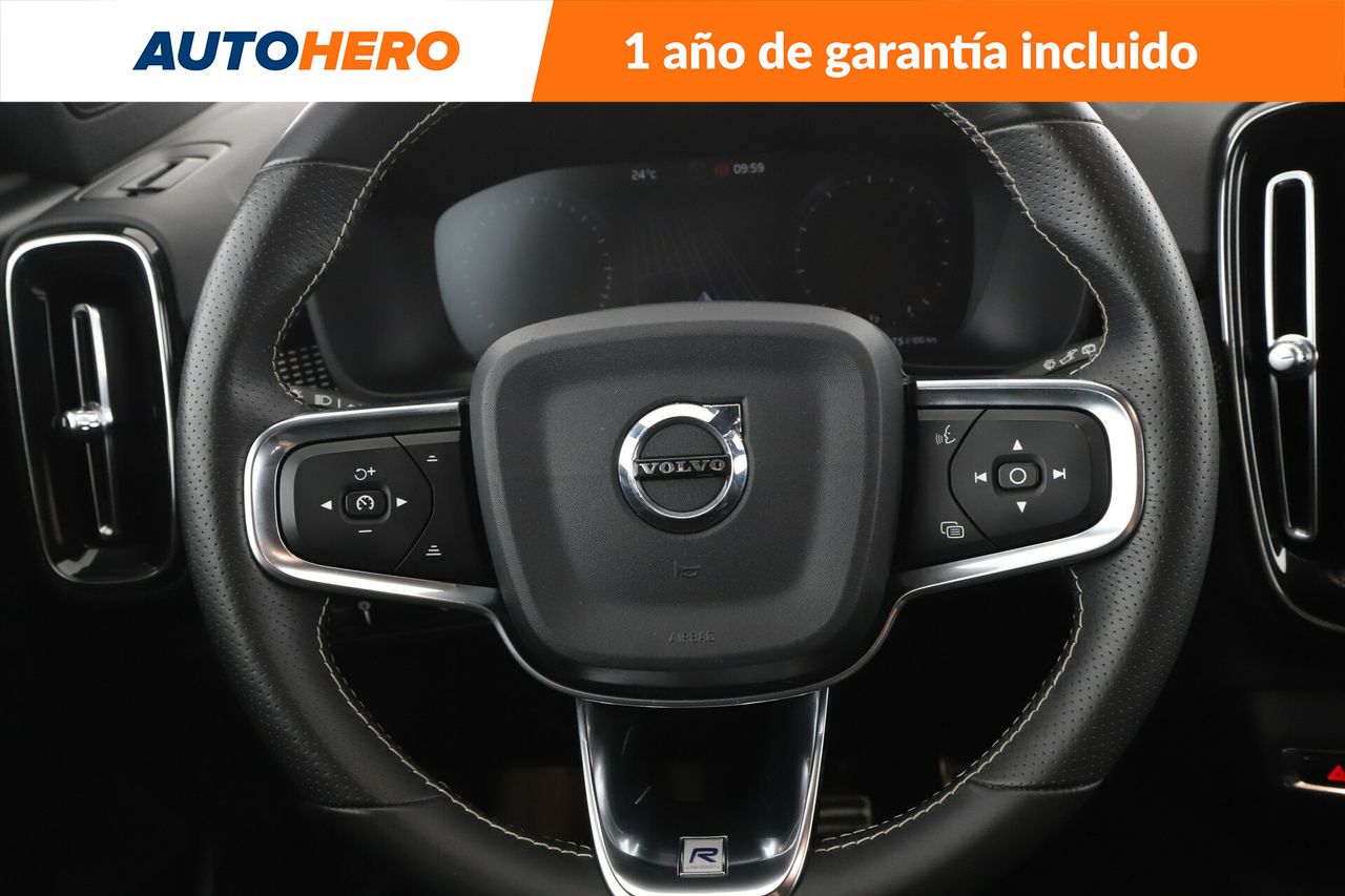 Foto Volvo XC40 18