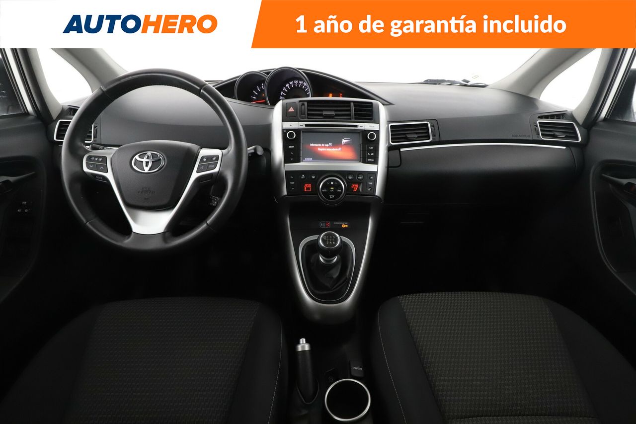 Foto Toyota Corolla Verso 12