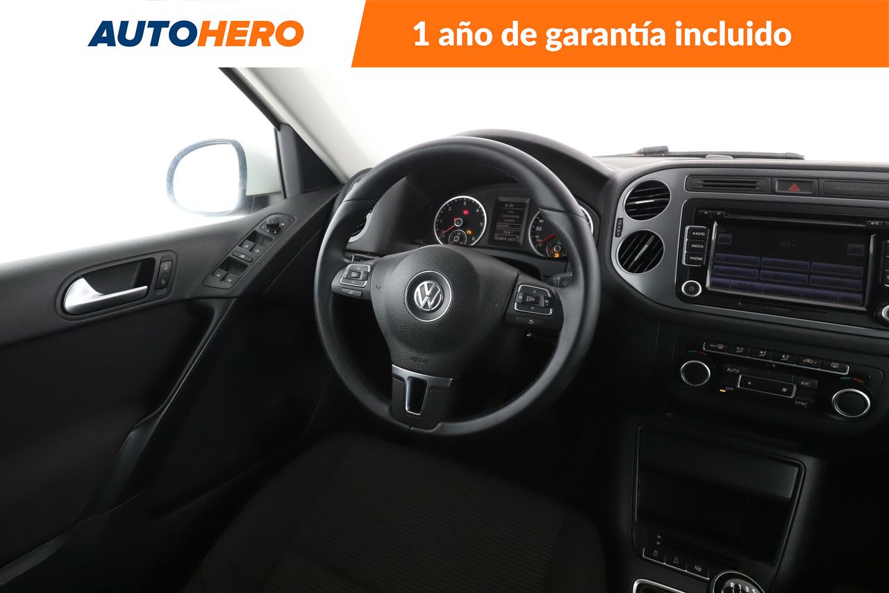 Foto Volkswagen Tiguan 13