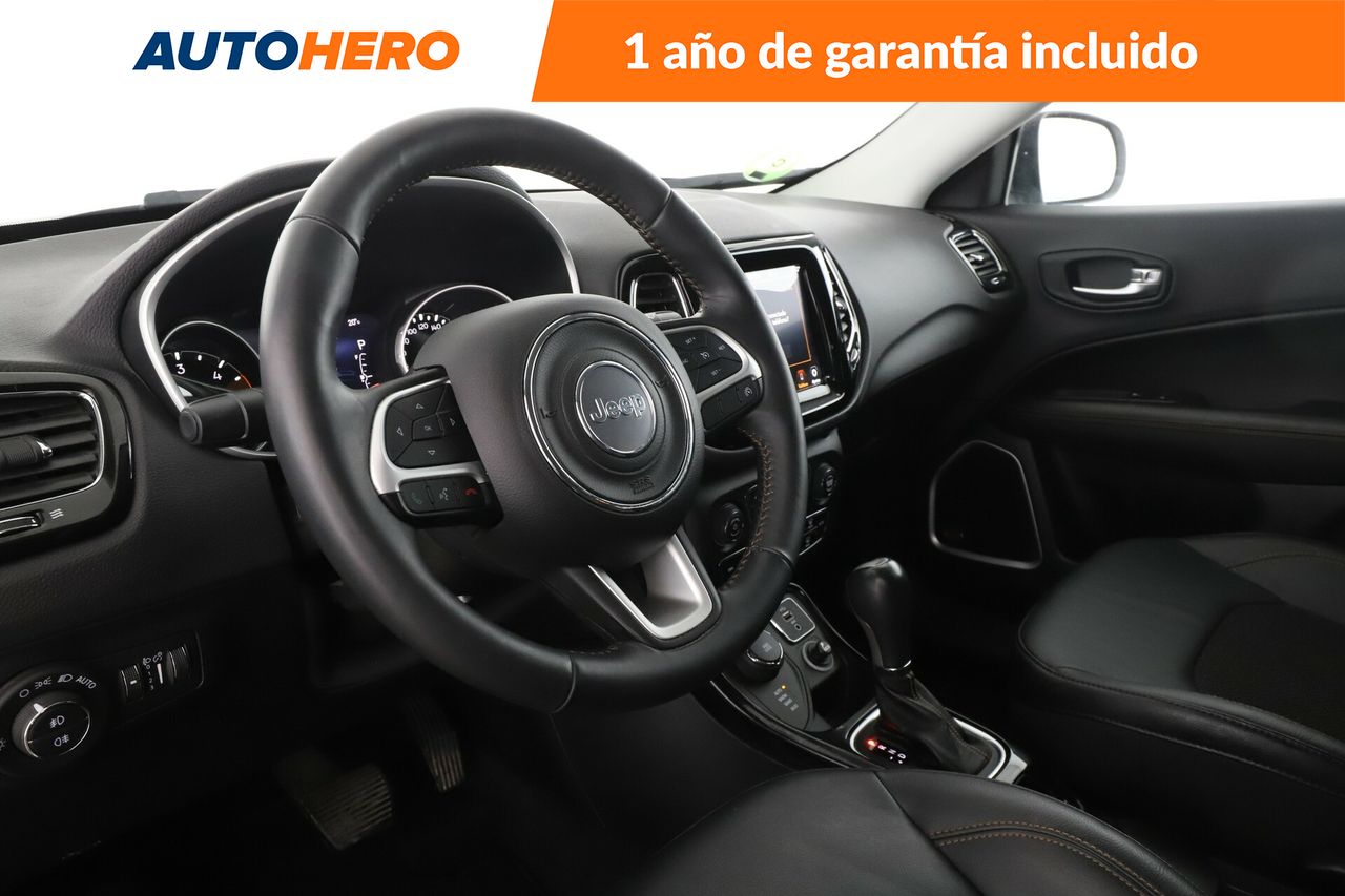 Foto Jeep Compass 12