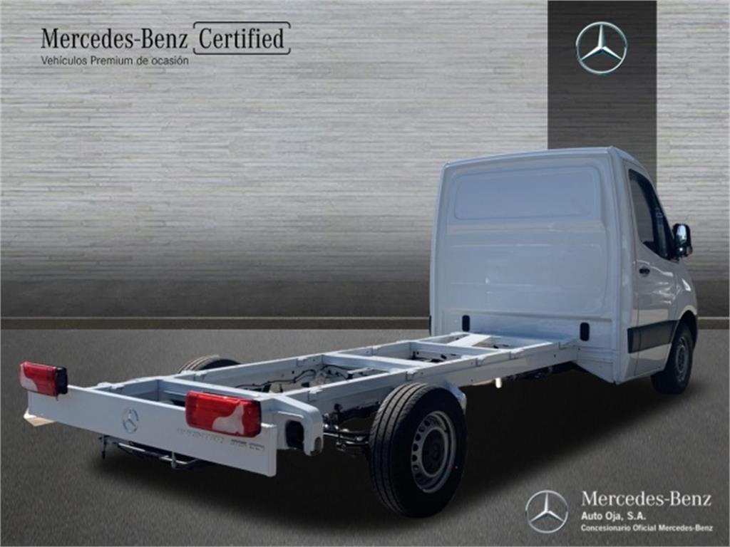 Foto Mercedes-Benz Sprinter 2
