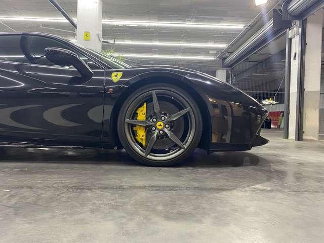 Foto Ferrari 488 3