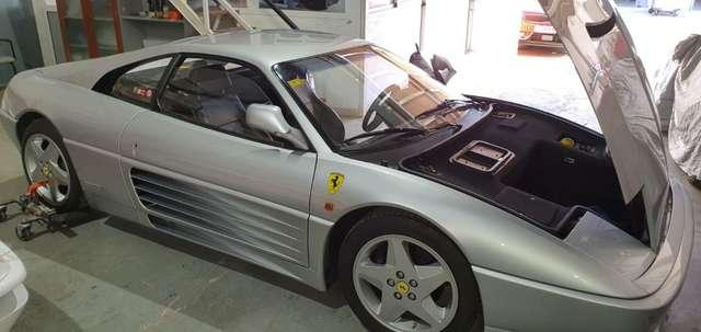 Foto Ferrari 348 8