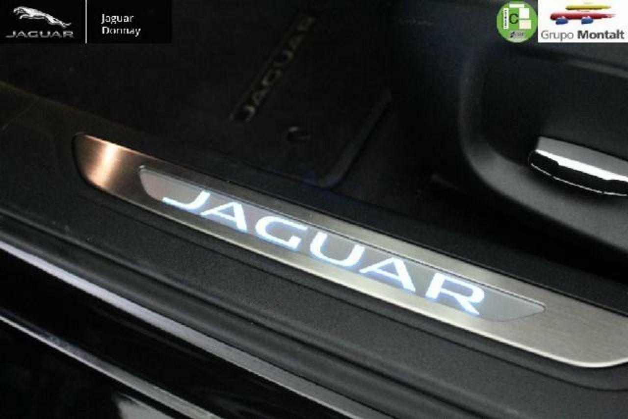 Foto Jaguar XF 12