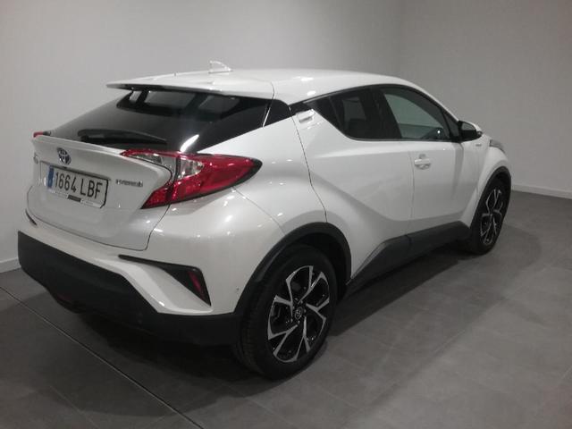 Foto Toyota C-HR 22