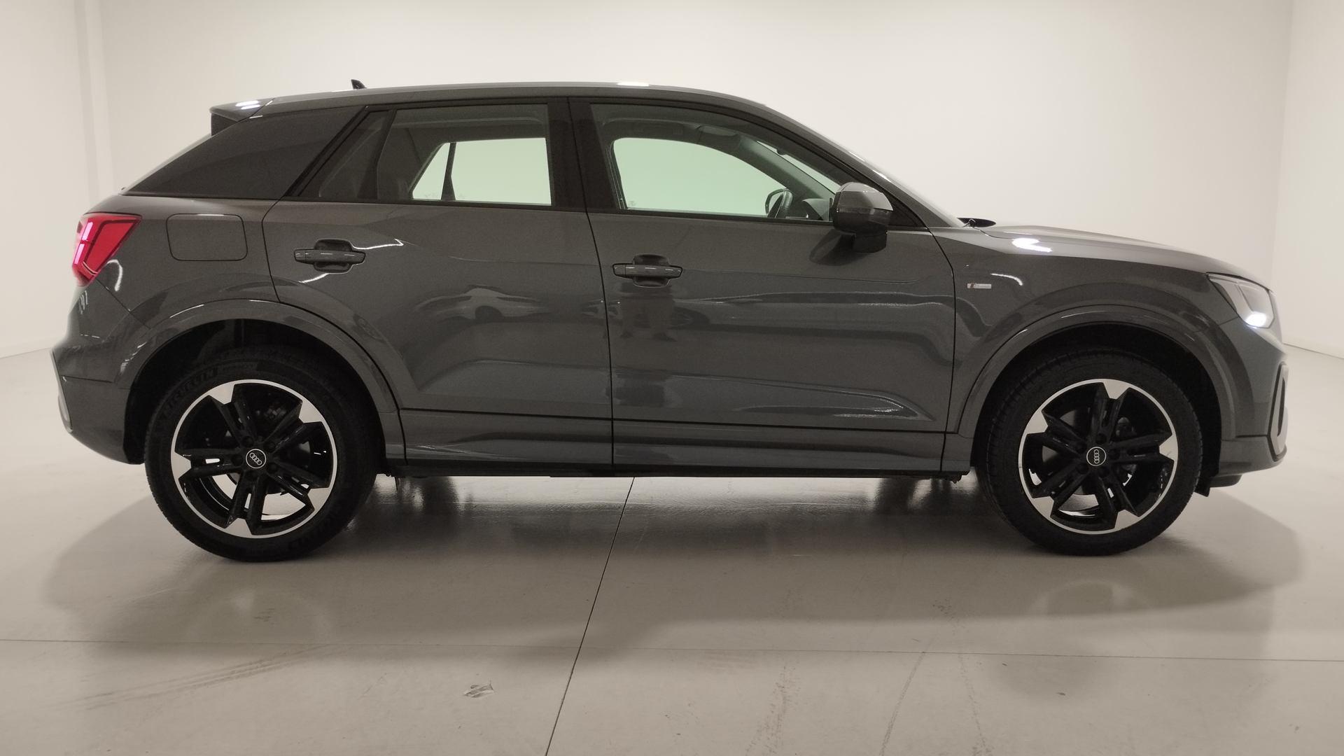 Foto Audi Q2 3