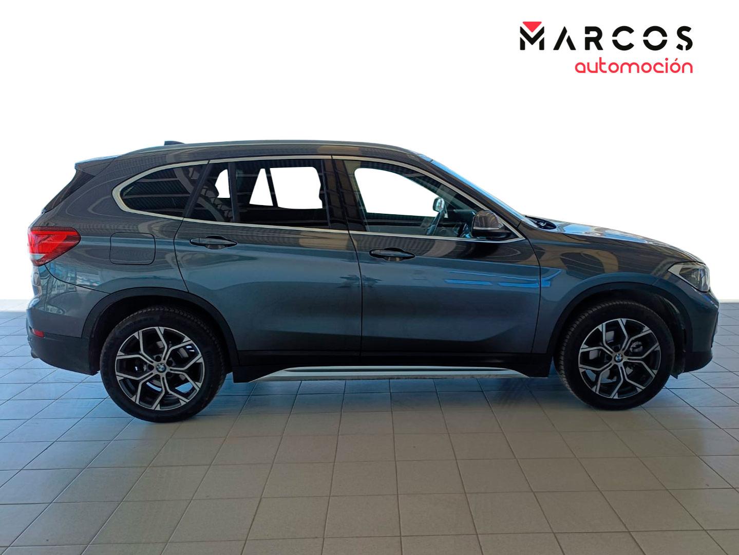 Foto BMW X1 4