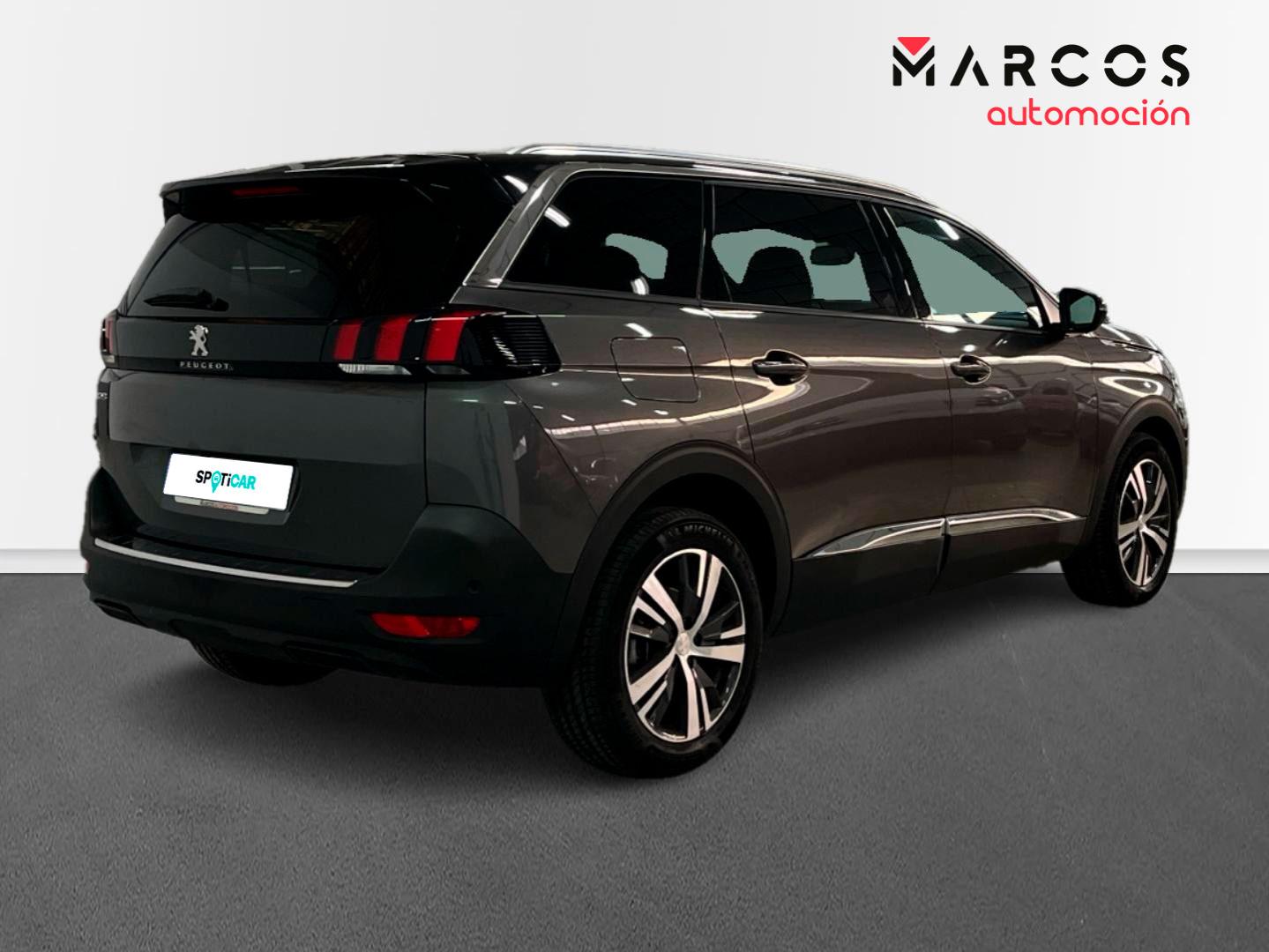 Foto Peugeot 5008 18