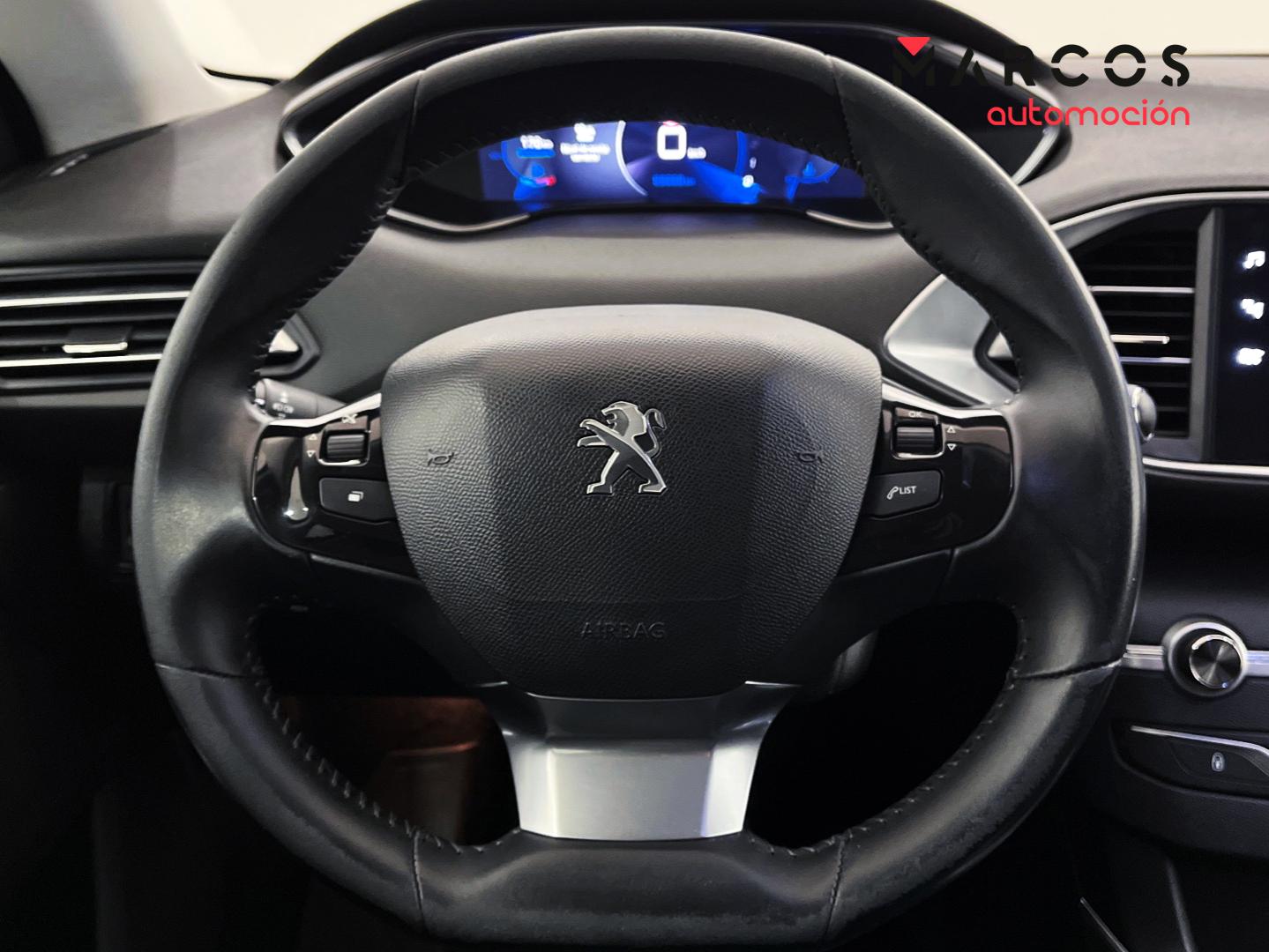 Foto Peugeot 308 13