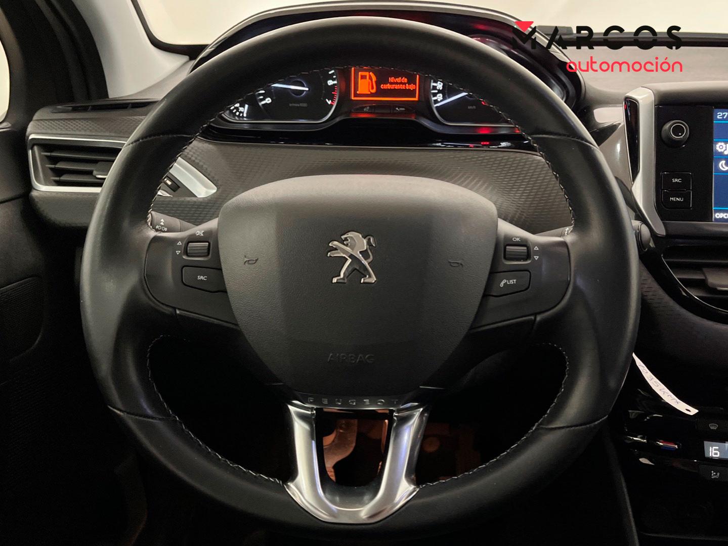 Foto Peugeot 208 13