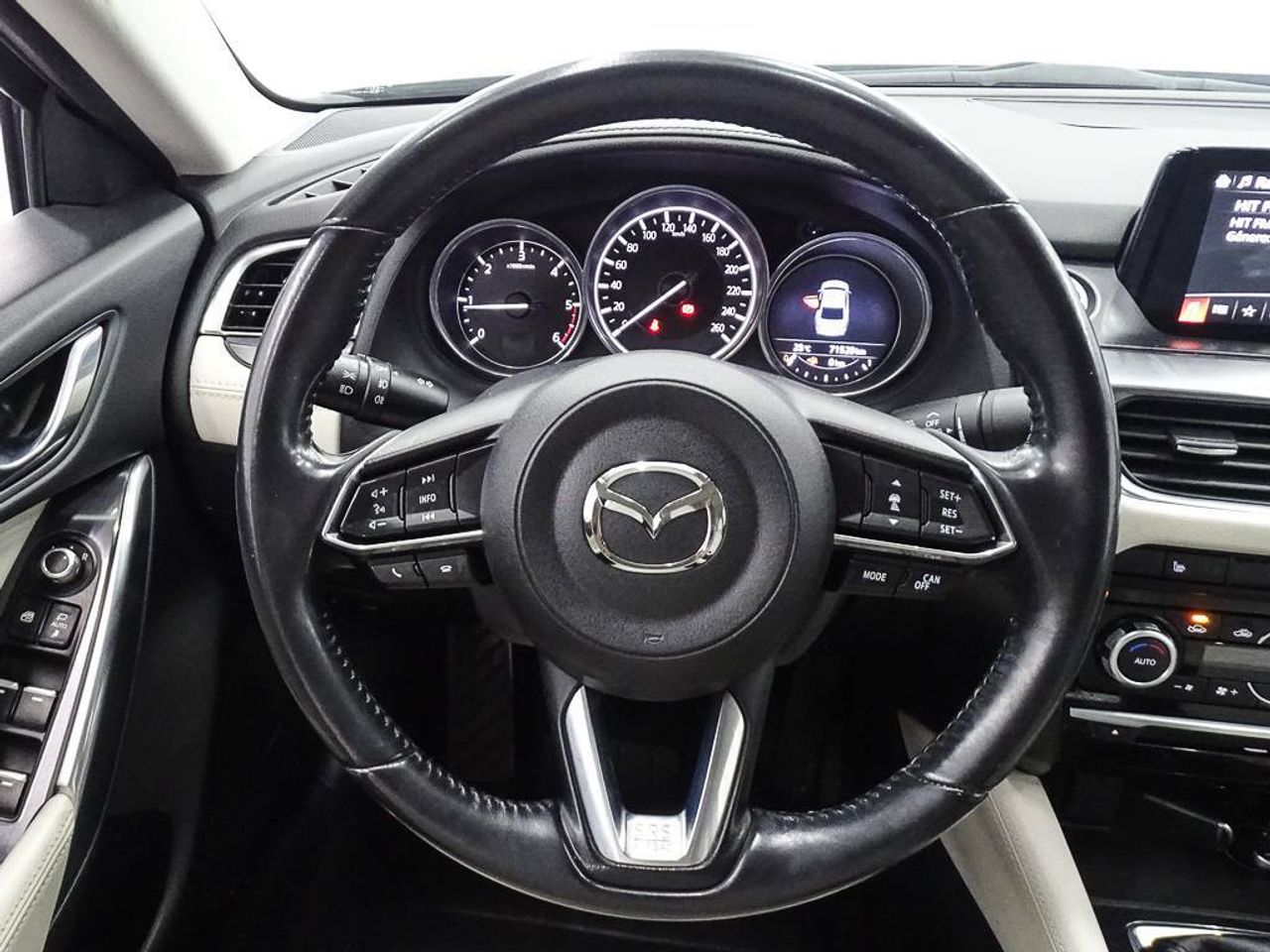 Foto Mazda Mazda6 30