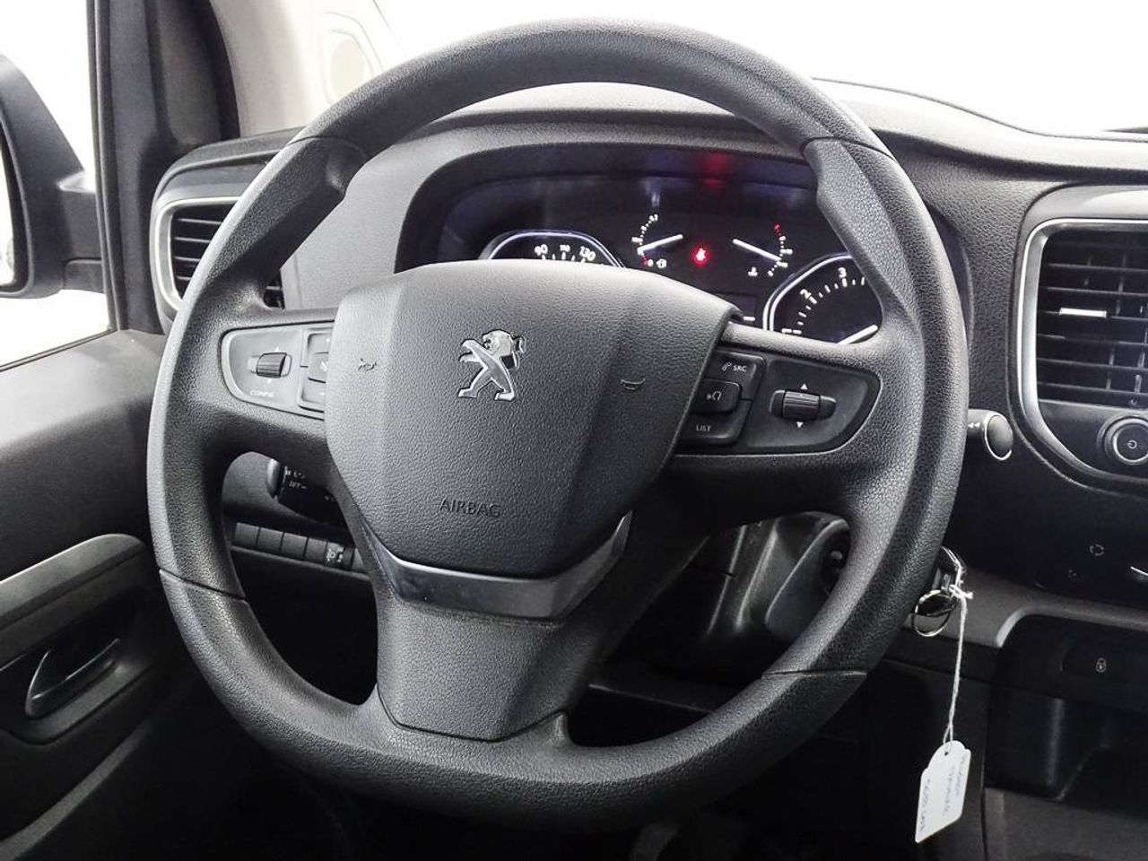 Foto Peugeot Traveller 15