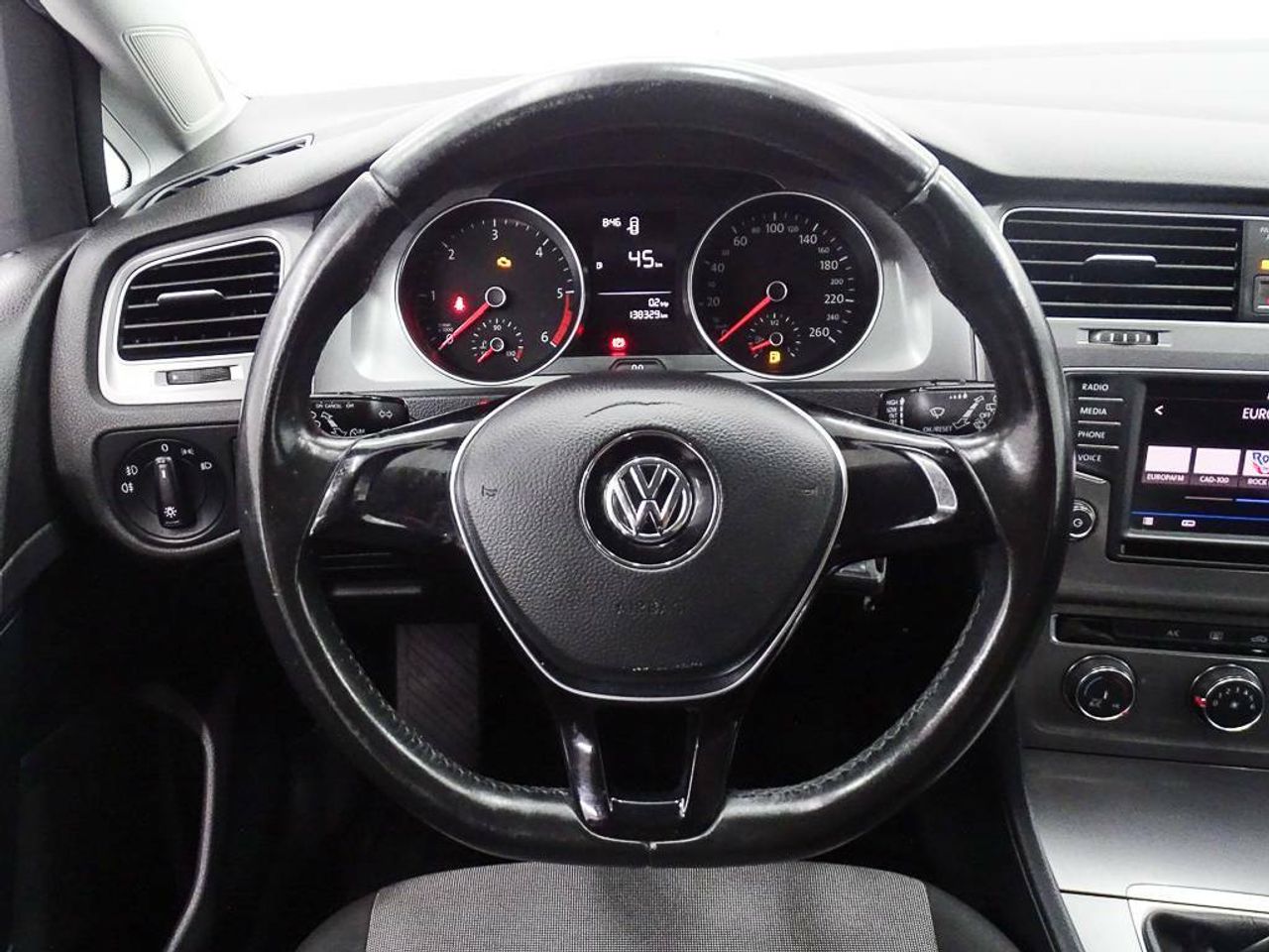 Foto Volkswagen Golf 26