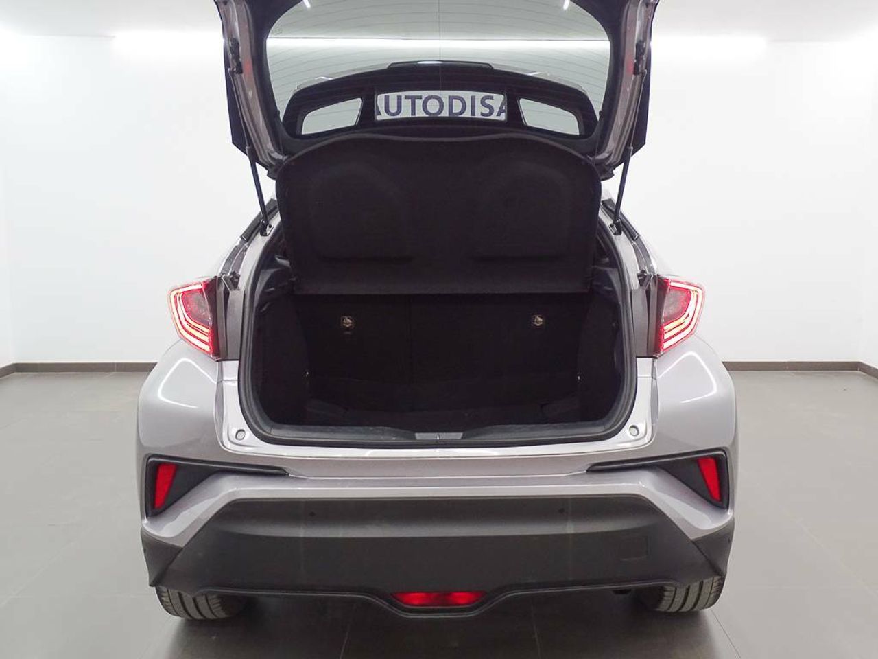 Foto Toyota C-HR 40