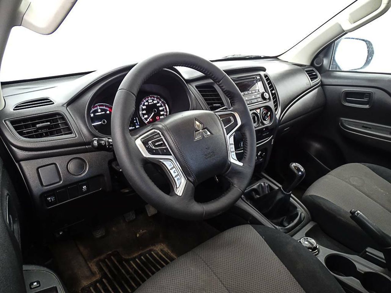 Foto Mitsubishi L200 7