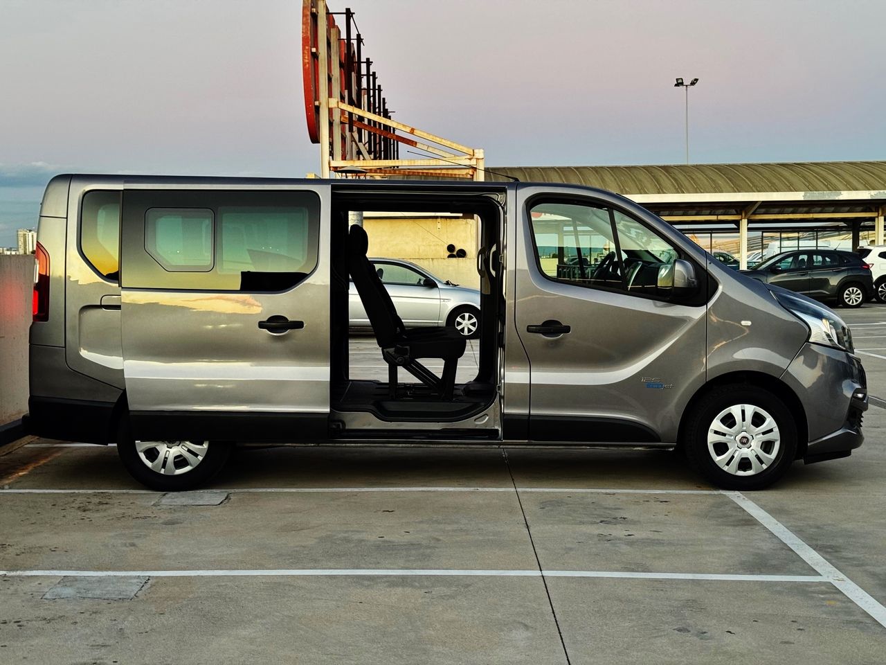 Foto Fiat Talento Combi 11