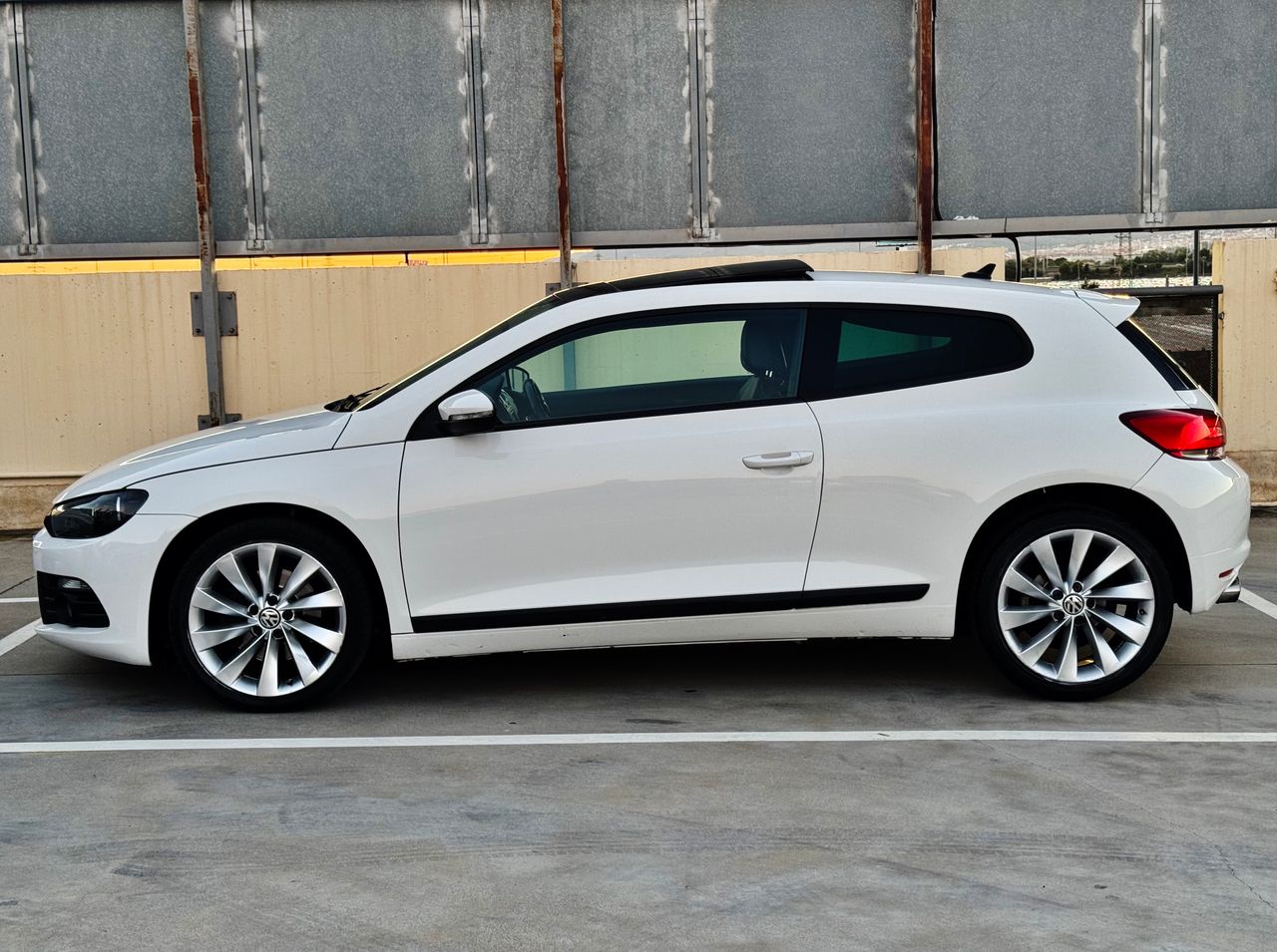 Foto Volkswagen Scirocco 9