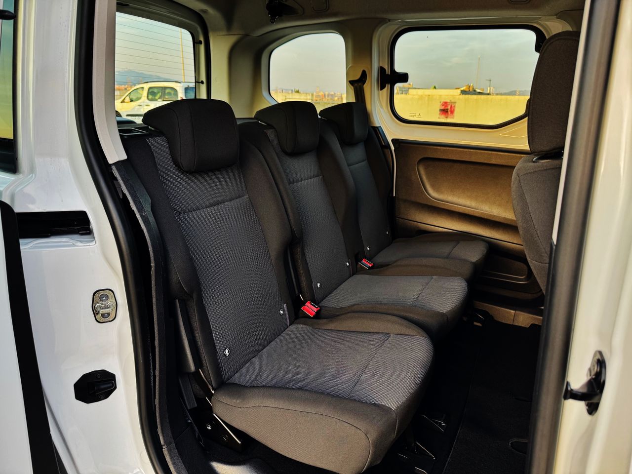 Foto Opel Combo 10