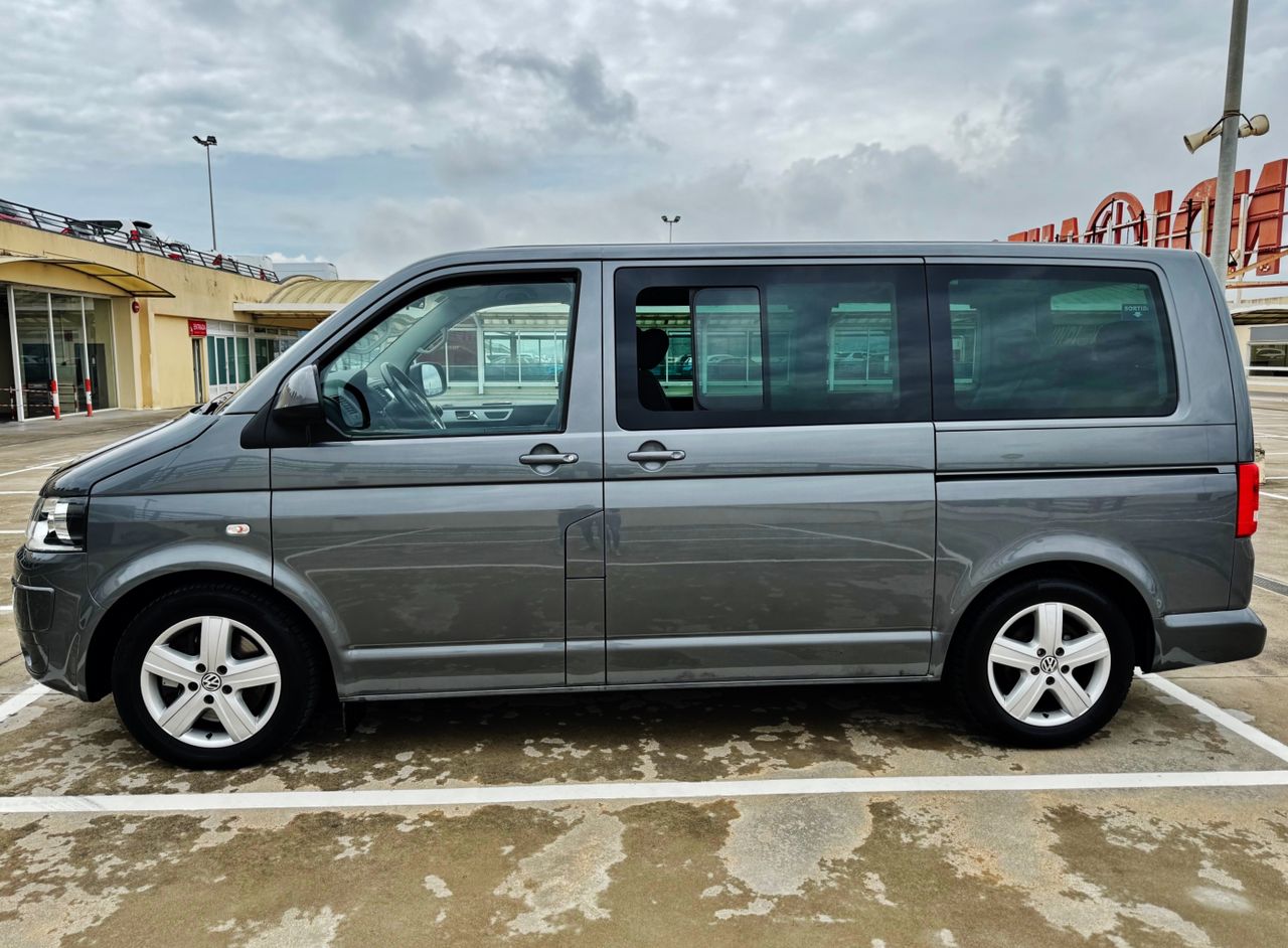 Foto Volkswagen Multivan 9