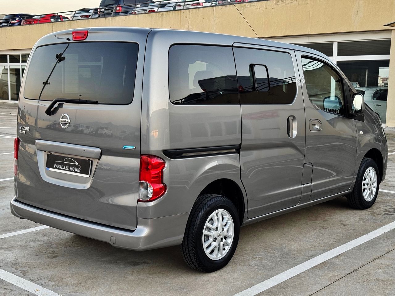 Foto Nissan NV200 3