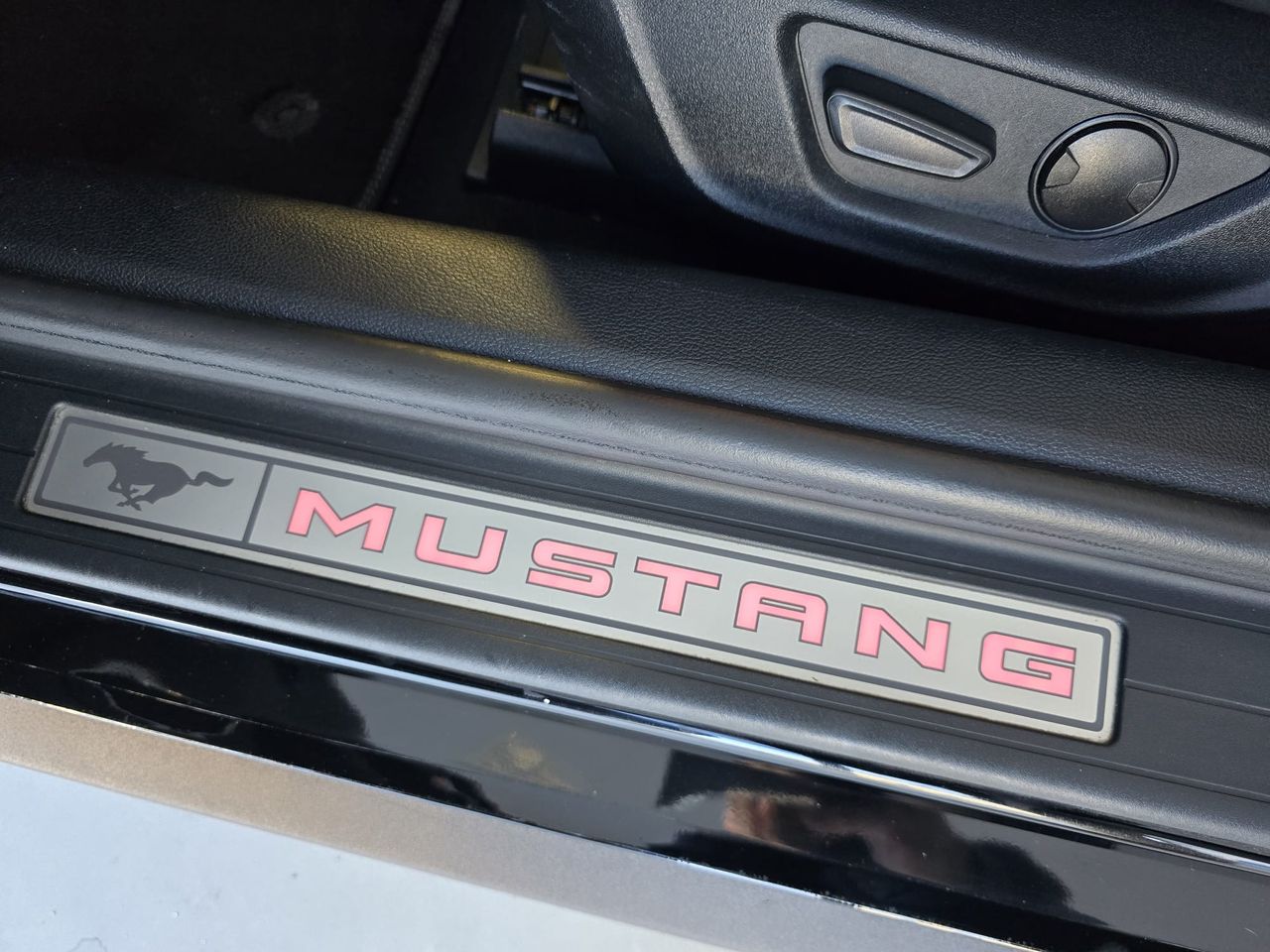 Foto Ford Mustang 12