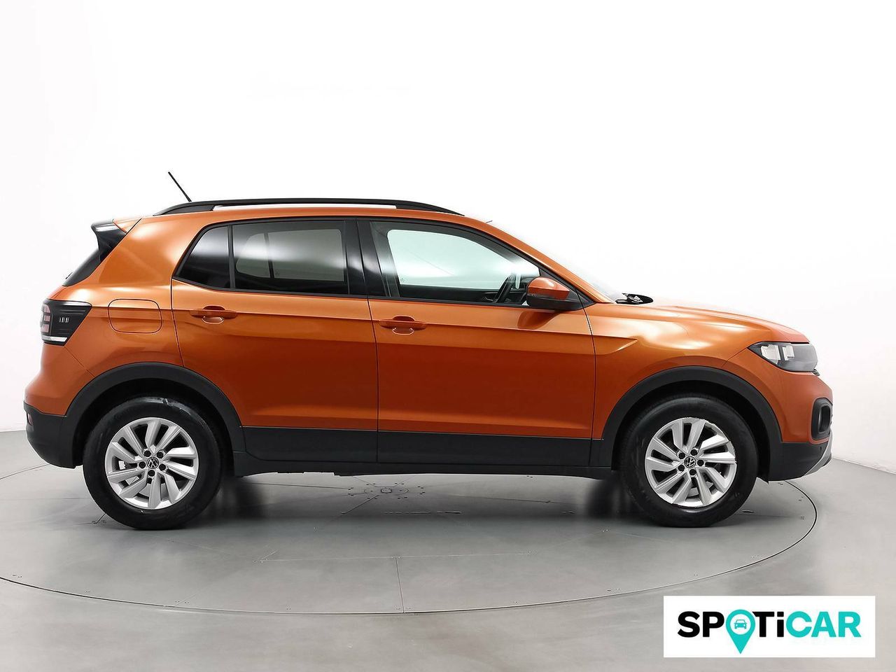 Foto Volkswagen T-Cross 4