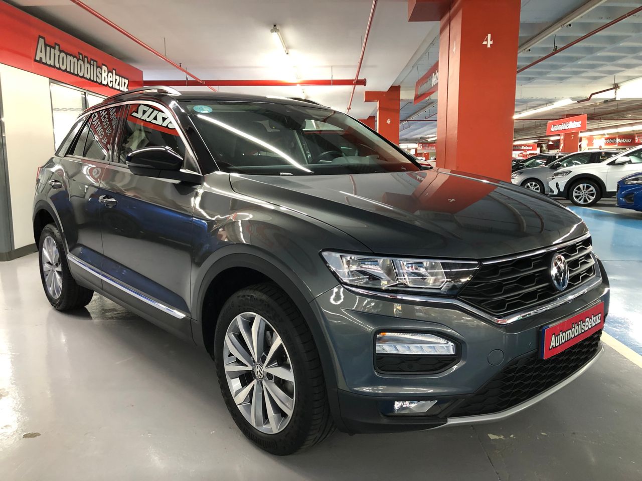 Foto Volkswagen T-Roc 3